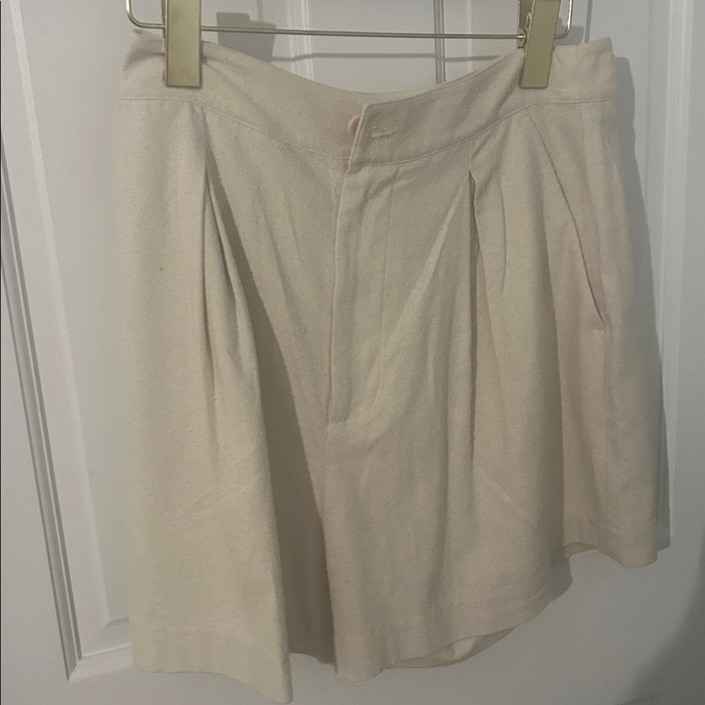 NWT Jenni Kayne Boucle Silk Pleated Shorts